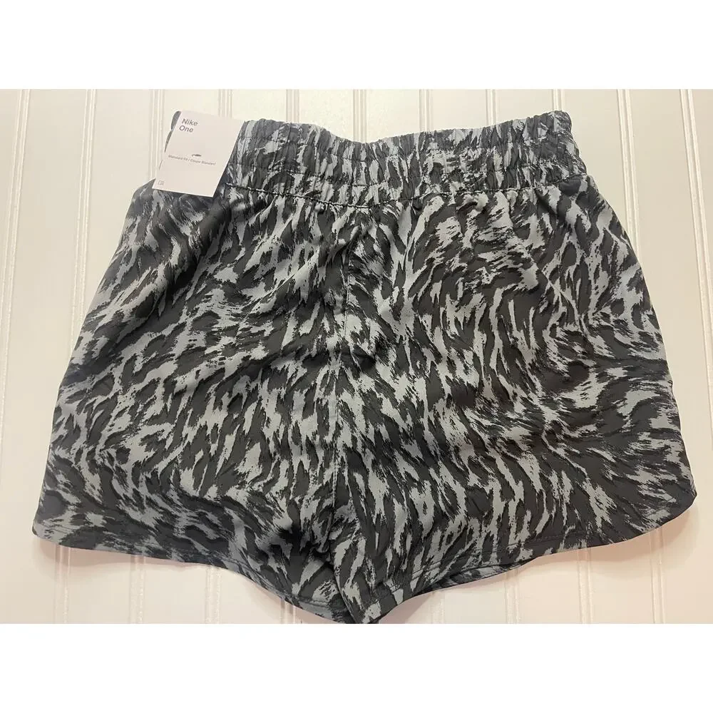 NWT Nike Girls One Woven High-Waisted Shorts Black Gray - Size Girl's‎ Medium